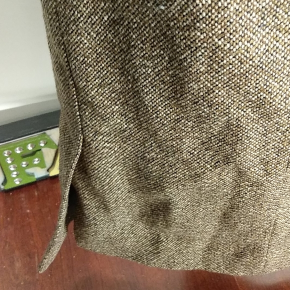 Ann Taylor - Picture 3 of 6